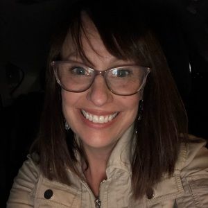 Meet your Posher, MyellowCloset